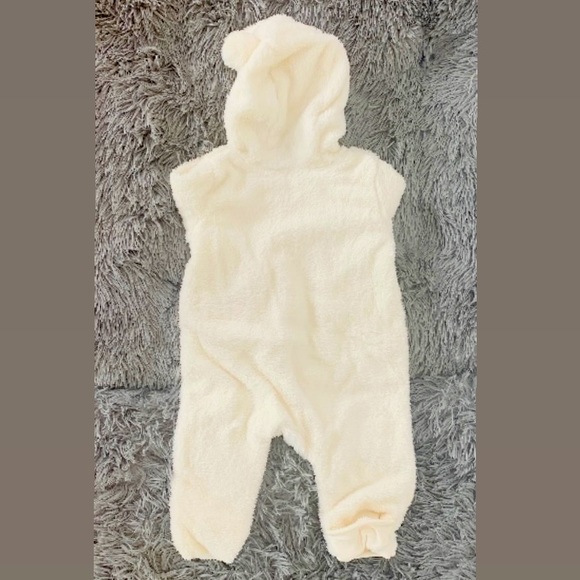 H&M Baby Romper Unisex For 2-4 Months Old - Picture 2 of 4